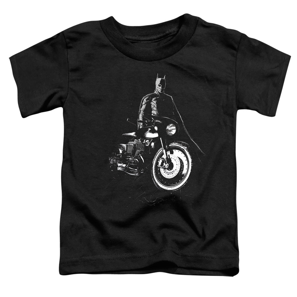 The Batman (2022) And His Motorcycle - Toddler T-Shirt Toddler T-Shirt Batman