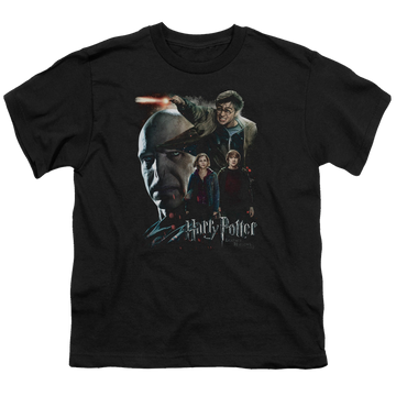 Black youth t-shirt for ages 8 to 12 with Harry Potter Final Fight graphic