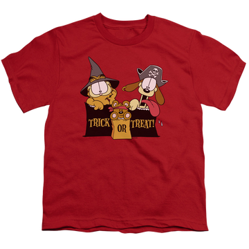 Garfield Trick Or Treat - Youth T-Shirt Youth T-Shirt (Ages 8-12) Garfield