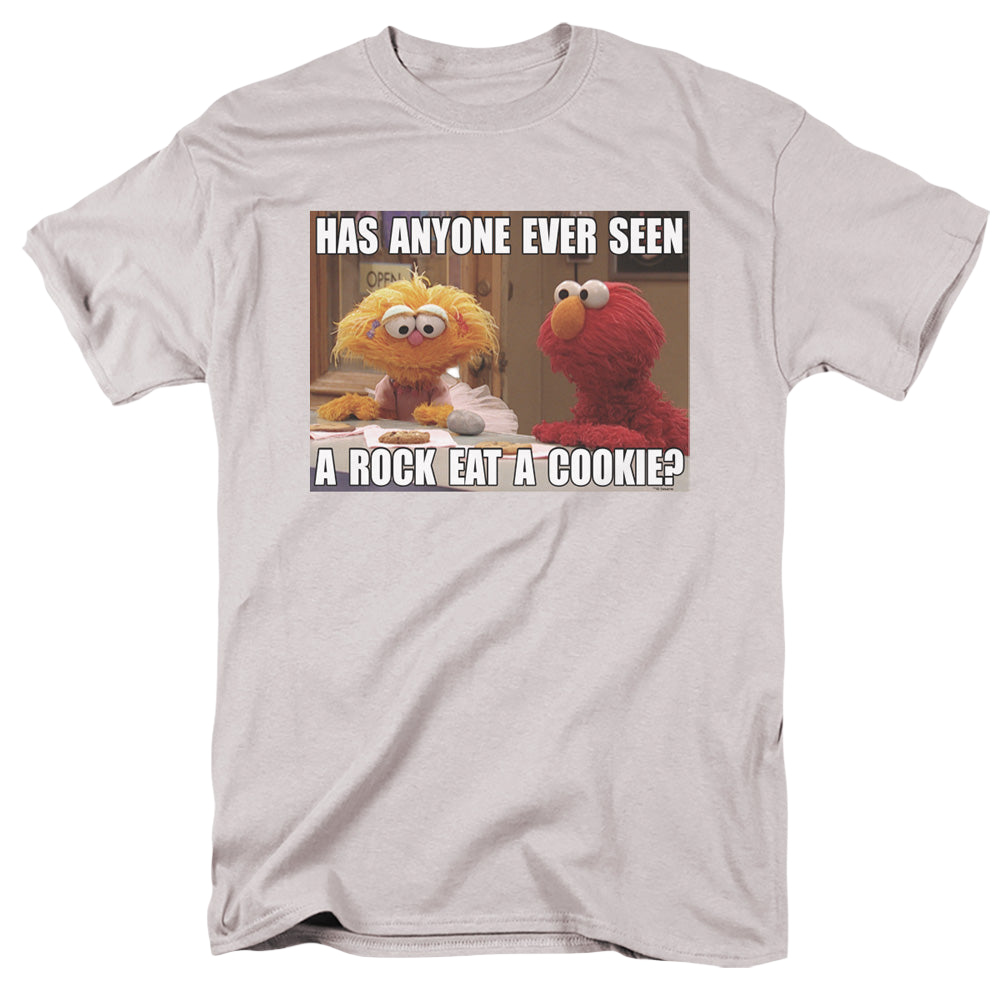 Sesame Street Rock Eat A Cookie - Men's Regular Fit T-Shirt Men's Regular Fit T-Shirt Sesame Street