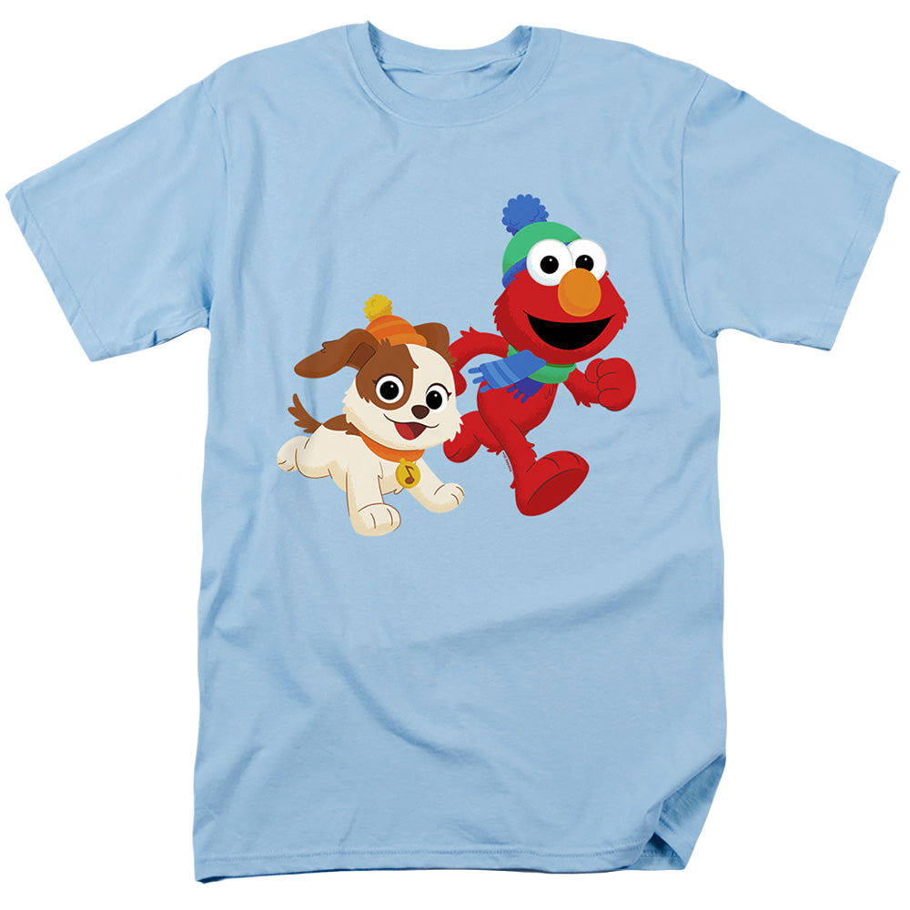 Sesame Street Best Friends, Elmo And Tango Winter Fun - Men's Regular Fit T-Shirt Men's Regular Fit T-Shirt Sesame Street