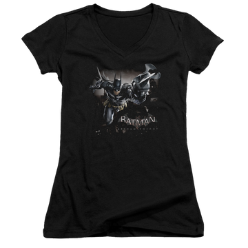 Batman - Arkham Grapple - Juniors V-Neck T-Shirt Juniors V-Neck T-Shirt Batman