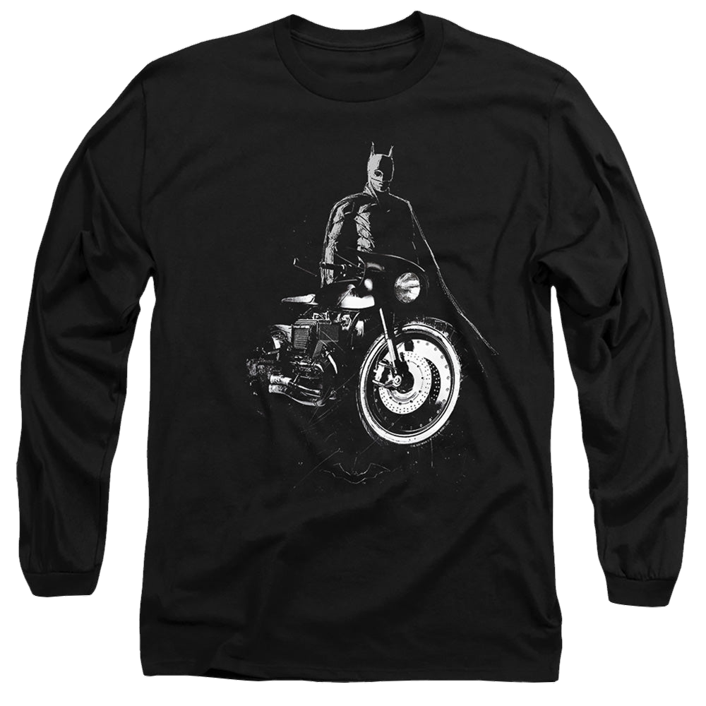 The Batman (2022) And His Motorcycle - Men's Long Sleeve T-Shirt Men's Long Sleeve T-Shirt Batman