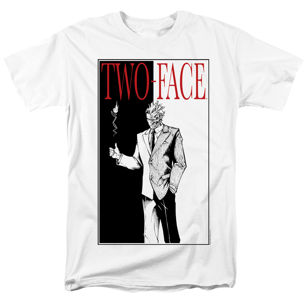 Batman Two Face - Men's Regular Fit T-Shirt Men's Regular Fit T-Shirt Batman
