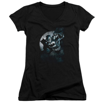 Batman Batman Spotlight - Juniors V-Neck T-Shirt Juniors V-Neck T-Shirt Batman