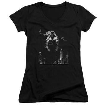 Batman Dirty City - Juniors V-Neck T-Shirt Juniors V-Neck T-Shirt Batman