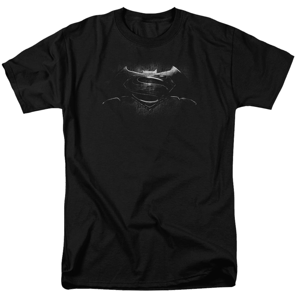 Batman v Superman Bw Logo - Men's Regular Fit T-Shirt Men's Regular Fit T-Shirt Batman