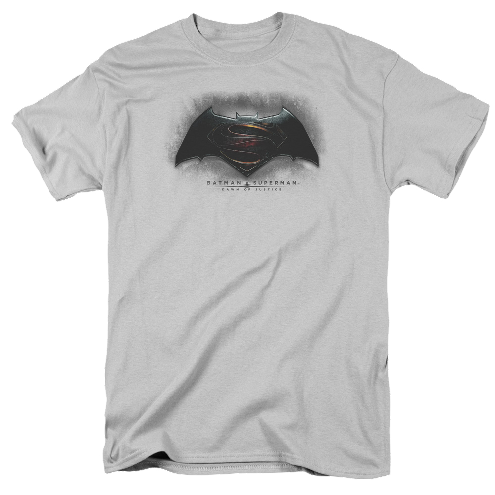 Batman v Superman Logo - Men's Regular Fit T-Shirt Men's Regular Fit T-Shirt Batman