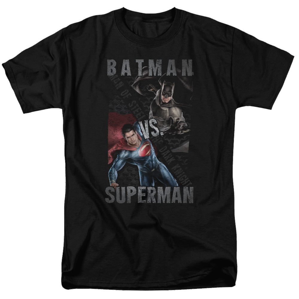 Batman v Superman Hero Split - Men's Regular Fit T-Shirt Men's Regular Fit T-Shirt Batman
