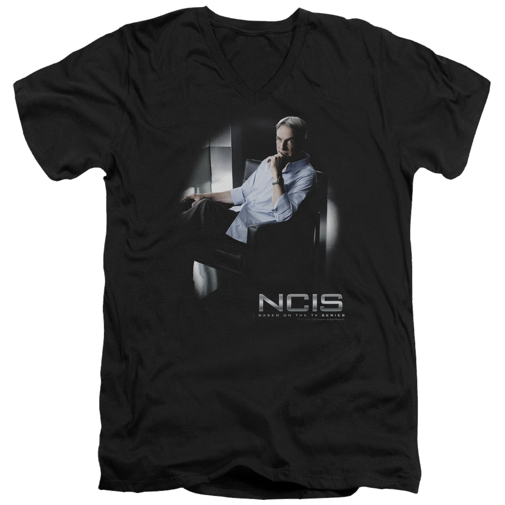 NCIS Gibbs Ponders - Men's V-Neck T-Shirt Men's V-Neck T-Shirt NCIS