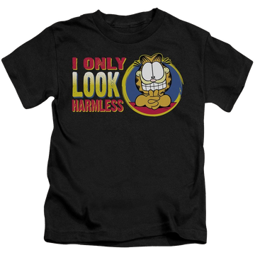 Black kid's t-shirt for ages 4 to 7 with Garfield I Only Look Harmless graphic
