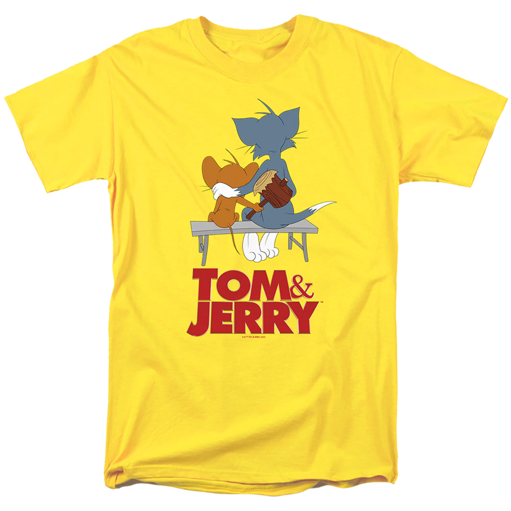 Tom and Jerry Park Bench - Men's Regular Fit T-Shirt Men's Regular Fit T-Shirt Tom and Jerry