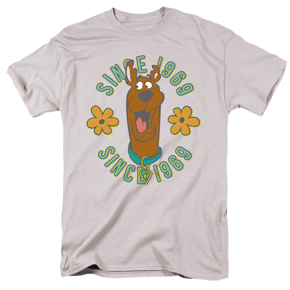 Scooby Doo In The Middle - Men's Regular Fit T-Shirt Men's Regular Fit T-Shirt Scooby Doo