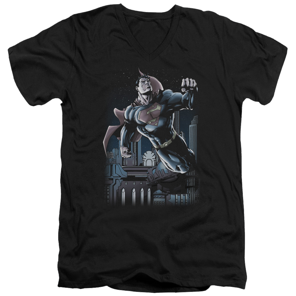Superman Night Fight - Men's V-Neck T-Shirt Men's V-Neck T-Shirt Superman