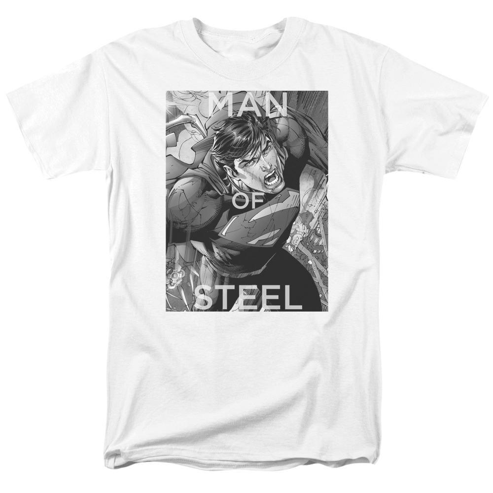Superman Flight Of Steel - Men's Regular Fit T-Shirt Men's Regular Fit T-Shirt Superman