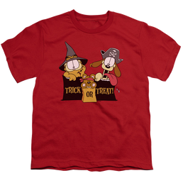 Garfield Trick Or Treat - Youth T-Shirt Youth T-Shirt (Ages 8-12) Garfield   