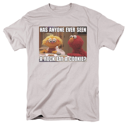 Sesame Street Rock Eat A Cookie - Men's Regular Fit T-Shirt Men's Regular Fit T-Shirt Sesame Street   