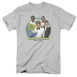 Love Boat, The Rockin The Boat - Men's Regular Fit T-Shirt Men's Regular Fit T-Shirt Love Boat, The