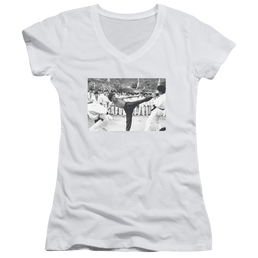 Bruce Lee Kick To The Head - Juniors V-Neck T-Shirt Juniors V-Neck T-Shirt Bruce Lee   
