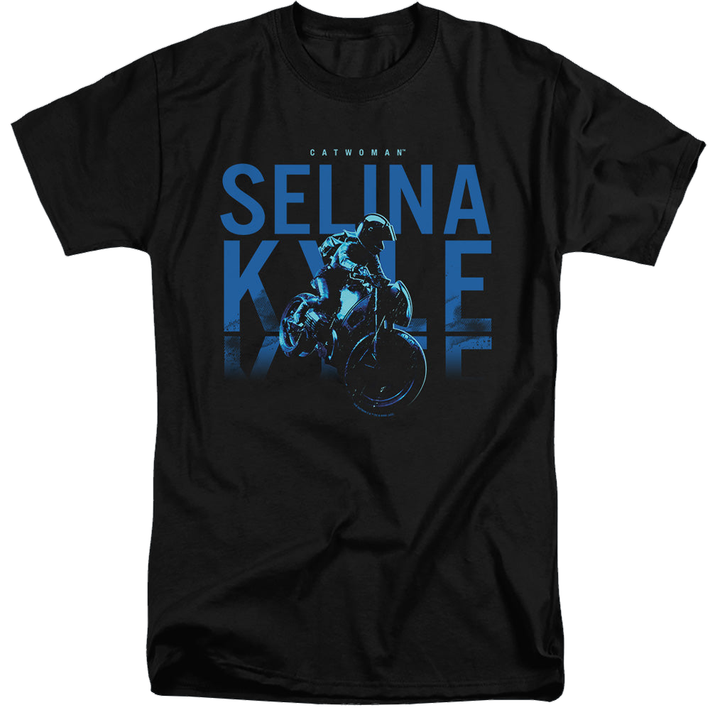 The Batman (2022) Selina Kyle Motorcycle - Men's Tall Fit T-Shirt Men's Tall Fit T-Shirt Batman   