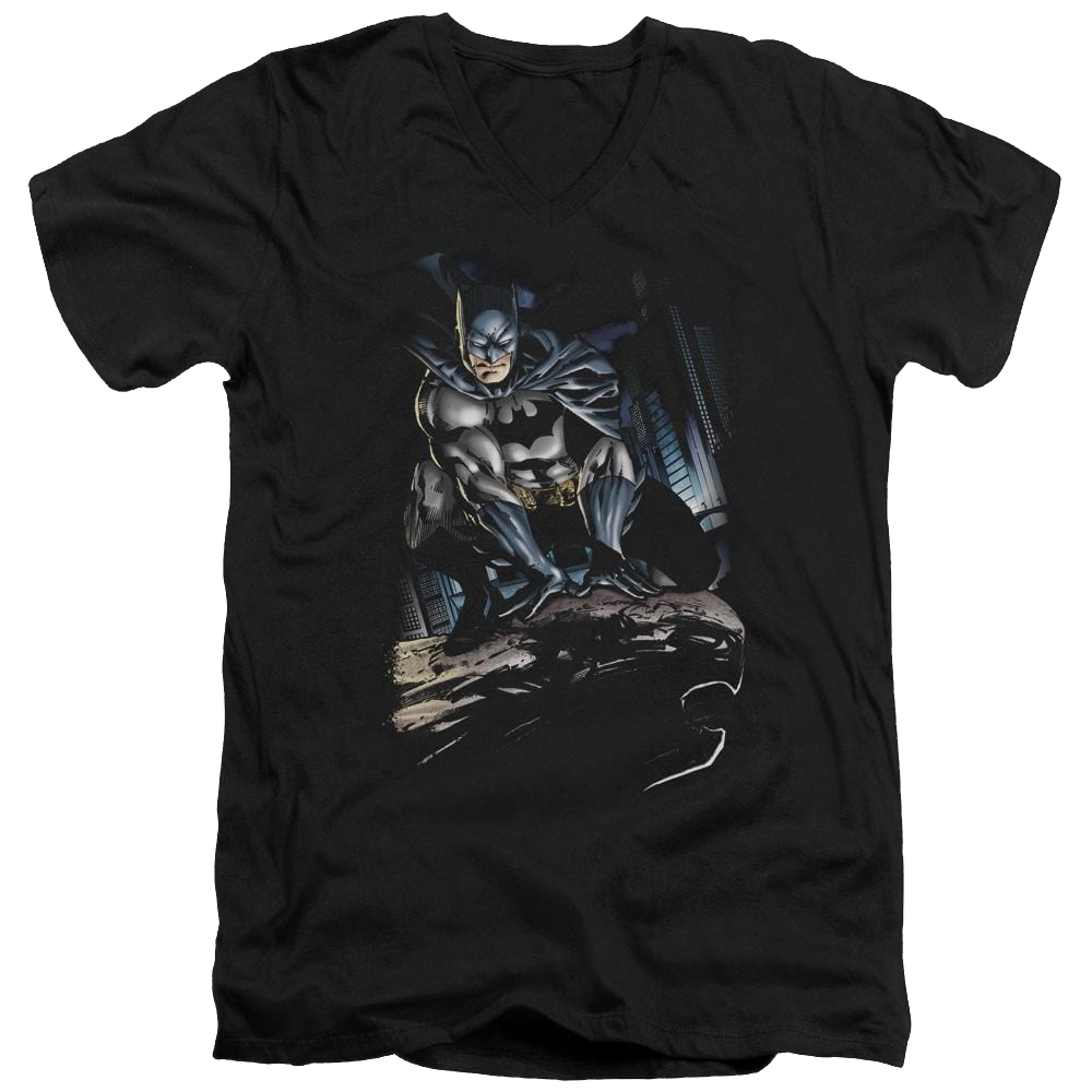 Batman Perched - Men's V-Neck T-Shirt Men's V-Neck T-Shirt Batman   