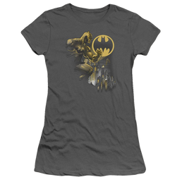 Batman Bat Signal - Juniors T-Shirt Juniors T-Shirt Batman   