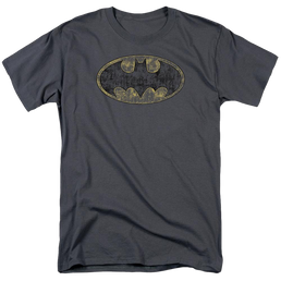 Batman Tattered Logo - Men's Regular Fit T-Shirt Men's Regular Fit T-Shirt Batman   