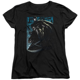 Batman Knight Falls In Gotham - Women's T-Shirt Women's T-Shirt Batman   