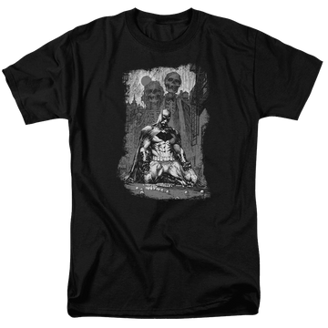 Batman Sketchy Shadows - Men's Regular Fit T-Shirt Men's Regular Fit T-Shirt Batman   