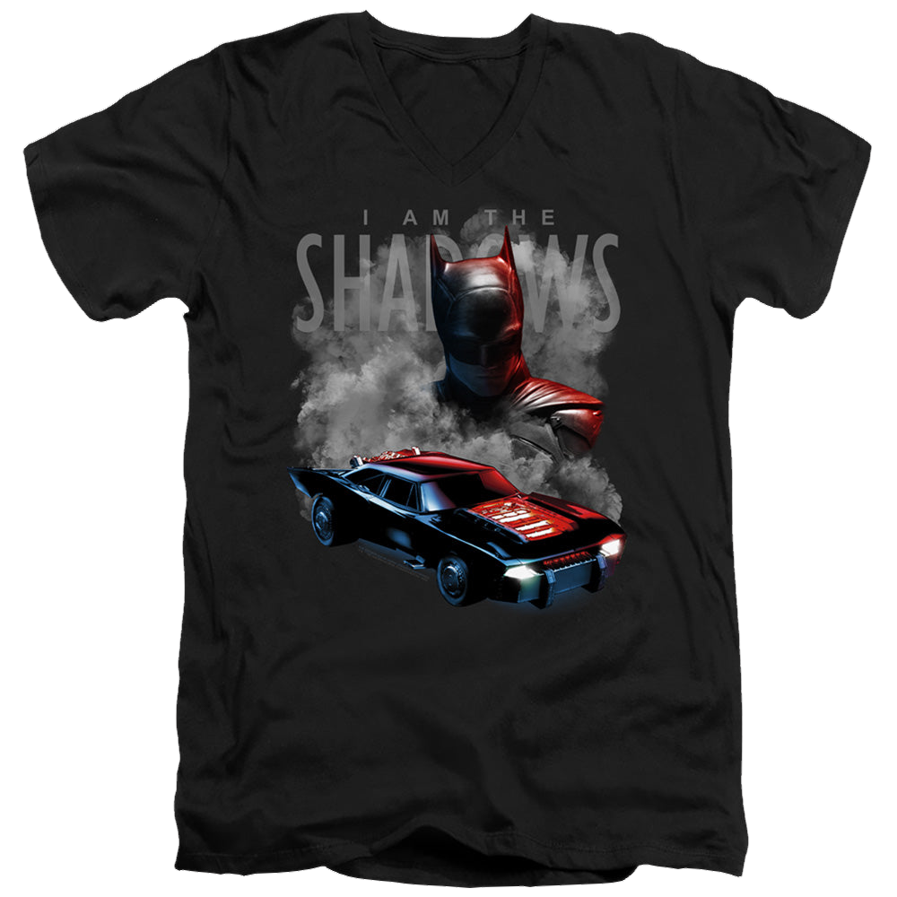 The Batman (2022) Batman And Batmobile - Men's V-Neck T-Shirt Men's V-Neck T-Shirt Batman   