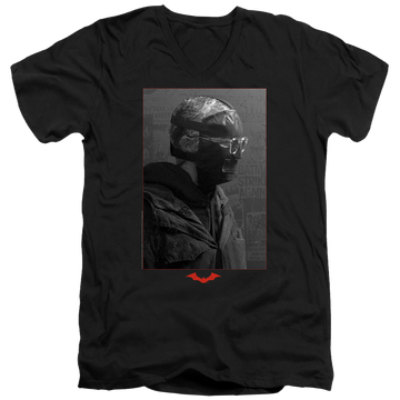 Black men's v-neck t-shirt with The Batman (2022) Riddler Worn Portrait graphic