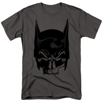 Charcoal men's regular fit t-shirt with The Batman (2022) Skull On Gray graphic