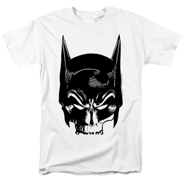The Batman (2022) Skull On White - Men's Regular Fit T-Shirt Men's Regular Fit T-Shirt Batman   