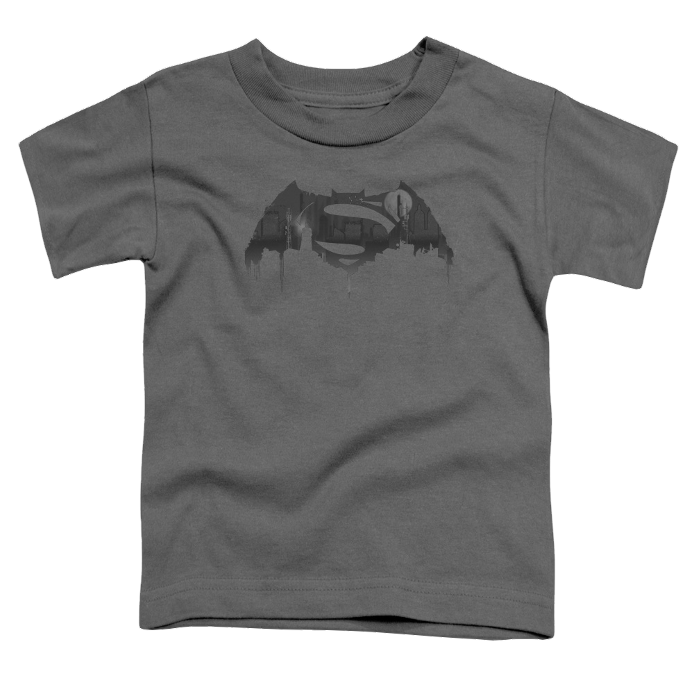 Batman v Superman Cityscape Logo - Kid's T-Shirt Kid's T-Shirt (Ages 4-7) Batman   