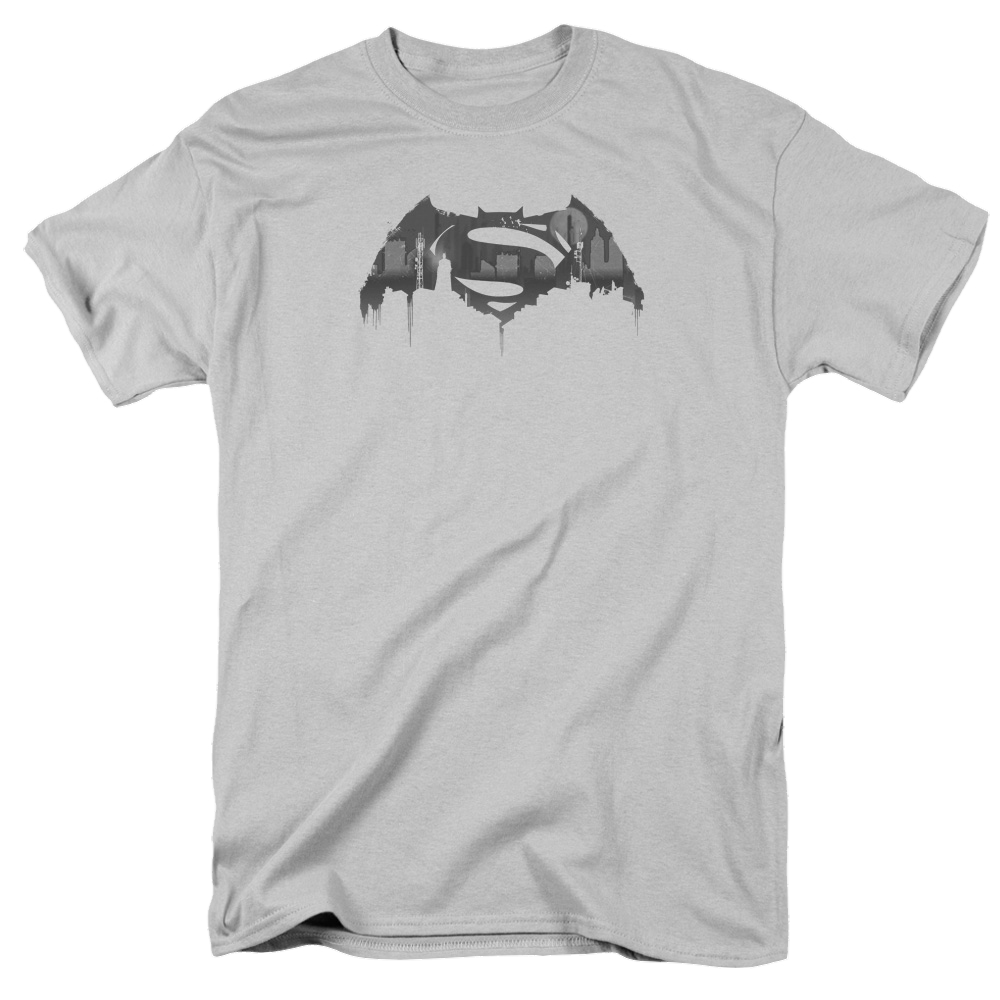 Batman v Superman Cityscape Logo - Men's Regular Fit T-Shirt Men's Regular Fit T-Shirt Batman   