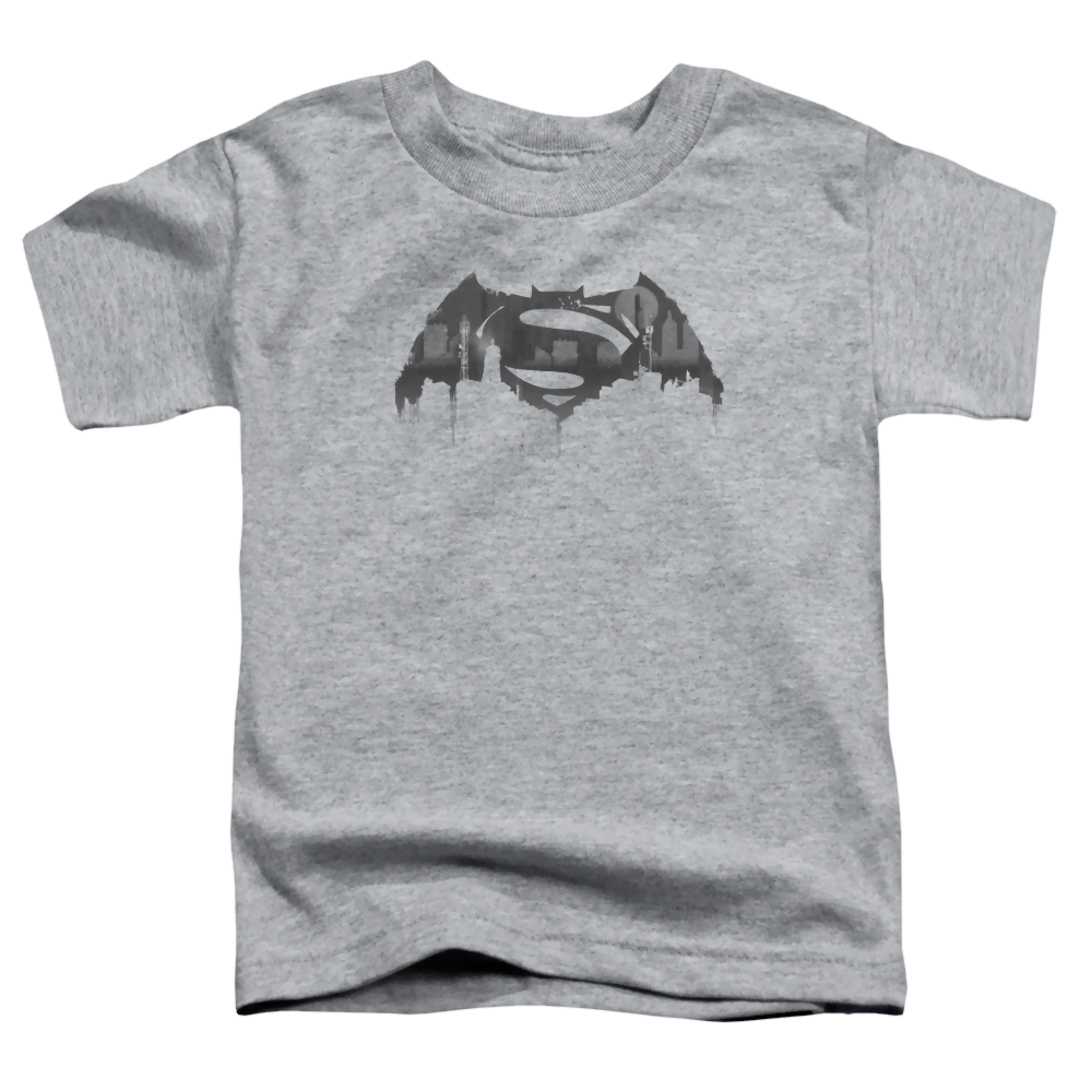 Batman v Superman Cityscape Logo - Kid's T-Shirt Kid's T-Shirt (Ages 4-7) Batman   