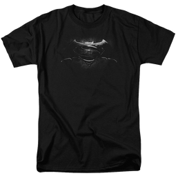 Batman v Superman Bw Logo - Men's Regular Fit T-Shirt Men's Regular Fit T-Shirt Batman   