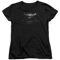 Batman v Superman Bw Logo - Women's T-Shirt Women's T-Shirt Batman   