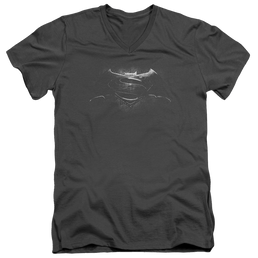 Batman v Superman Bw Logo - Men's V-Neck T-Shirt Men's V-Neck T-Shirt Batman   