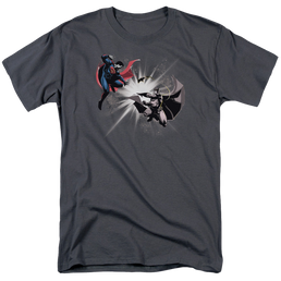 Batman v Superman Fight Burst - Men's Regular Fit T-Shirt Men's Regular Fit T-Shirt Batman   