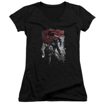 Batman v Superman Choke - Juniors V-Neck T-Shirt Juniors V-Neck T-Shirt Batman   