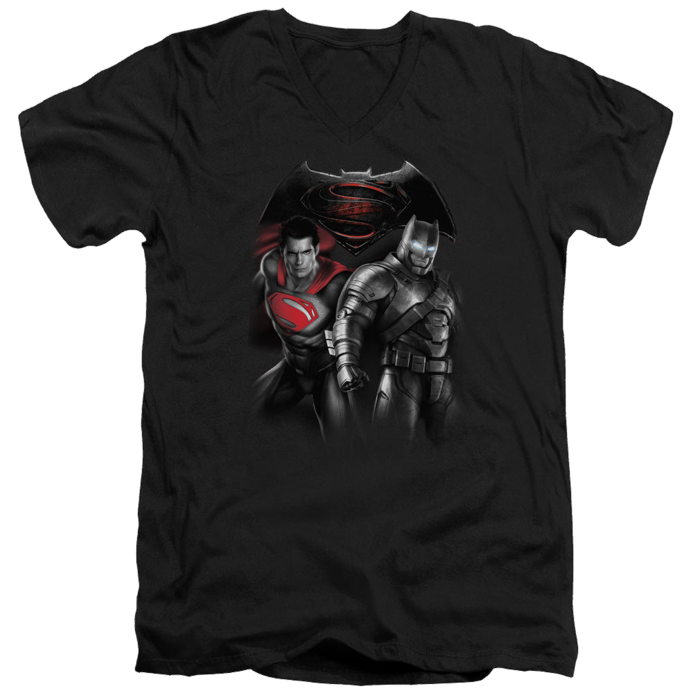 Batman v Superman Stand Off - Men's V-Neck T-Shirt Men's V-Neck T-Shirt Batman   