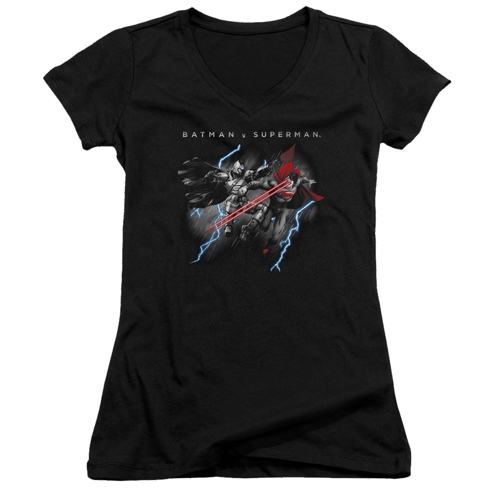 Batman v Superman Lightning Fight - Juniors V-Neck T-Shirt Juniors V-Neck T-Shirt Batman   