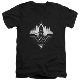 Batman v Superman City Warrior - Men's V-Neck T-Shirt Men's V-Neck T-Shirt Batman   