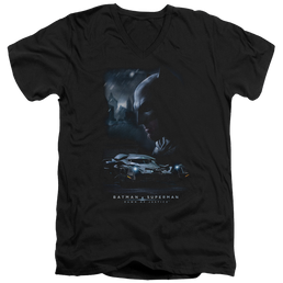 Batman v Superman Gotham Knight - Men's V-Neck T-Shirt Men's V-Neck T-Shirt Batman   