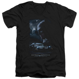 Batman v Superman Gotham Knight - Men's V-Neck T-Shirt Men's V-Neck T-Shirt Batman   