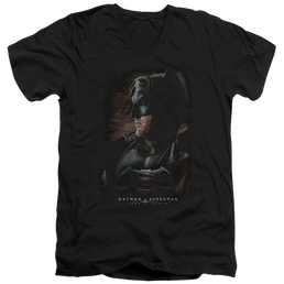 Batman v Superman Desert Gear - Men's V-Neck T-Shirt Men's V-Neck T-Shirt Batman   