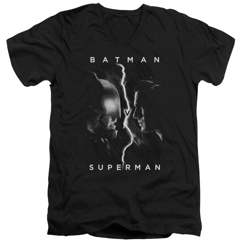 Batman v Superman Face To Face - Men's V-Neck T-Shirt Men's V-Neck T-Shirt Batman   