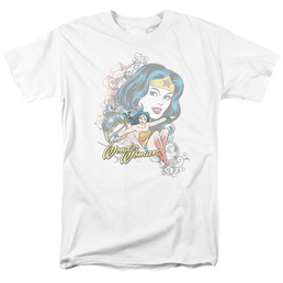 DC Comics Wonder Scroll - Men's Regular Fit T-Shirt Men's Regular Fit T-Shirt Wonder Woman   