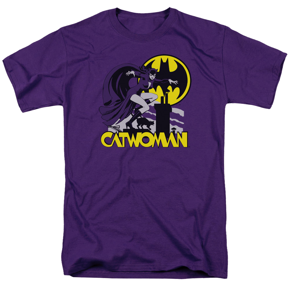 Catwoman Rooftop Cat - Men's Regular Fit T-Shirt Men's Regular Fit T-Shirt Catwoman   